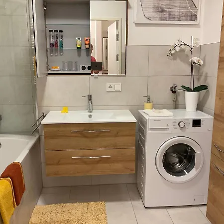 Апартаменты Danubia *